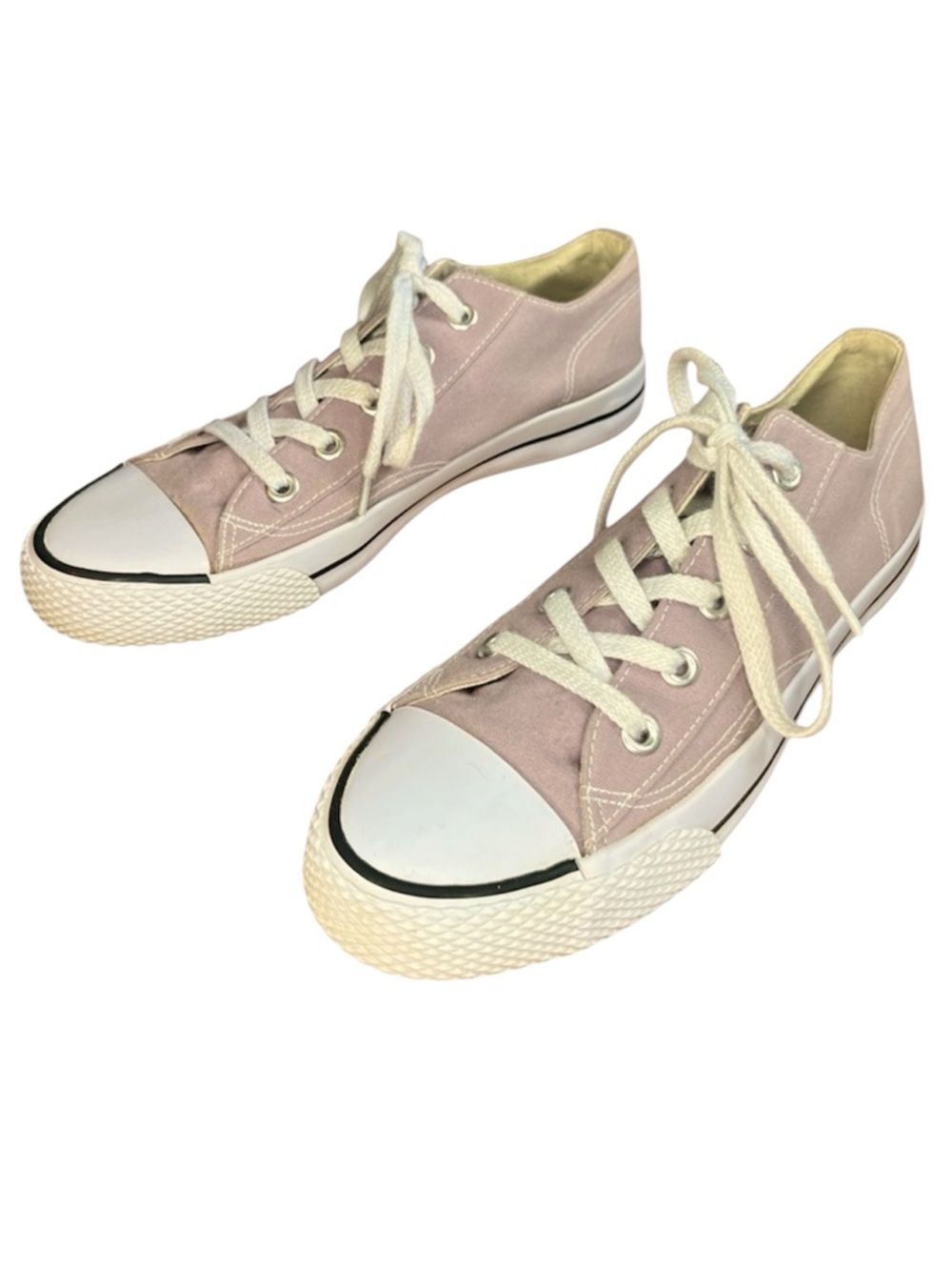 Airwalk sneakers low top lace up lilac canvas 8.5 pastel laidback casual classic